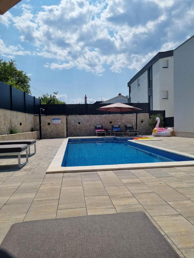 Villa Njivice Apartman Marina Extérieur photo