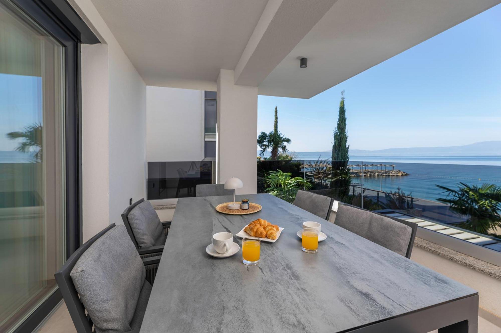Villa Njivice Apartman Marina Extérieur photo